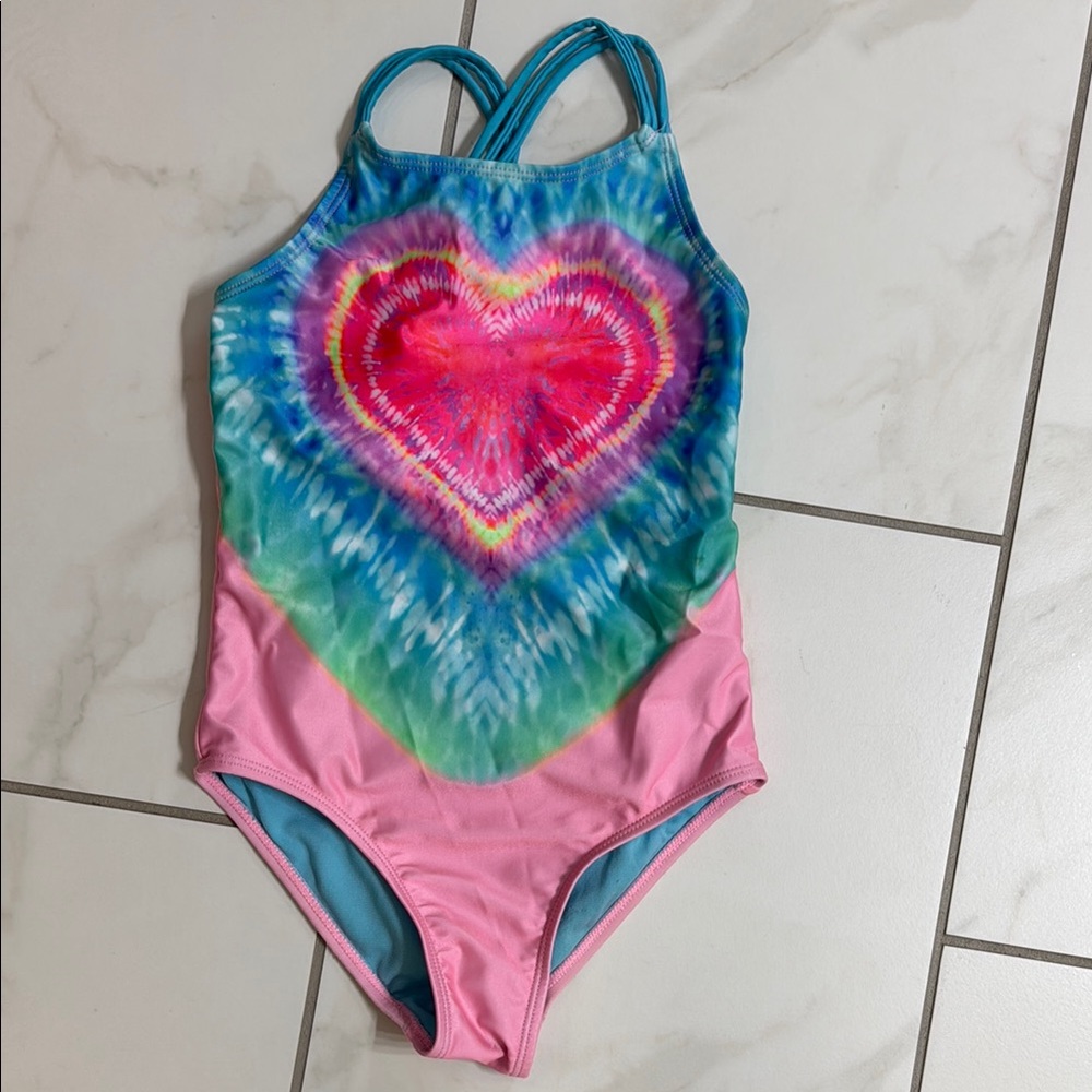 Breaking Waves Girls' Tie-Dye Heart Swimsuit sizer 6x